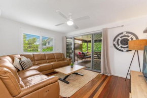Convent Cottage - Pet friendly home in the centre of town
